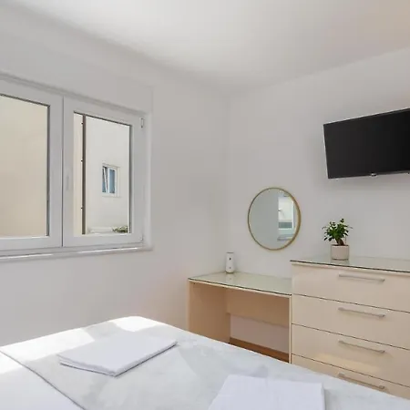 Lägenhet Luxury Dajla *
