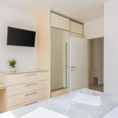 Luxury Dajla * Makarská